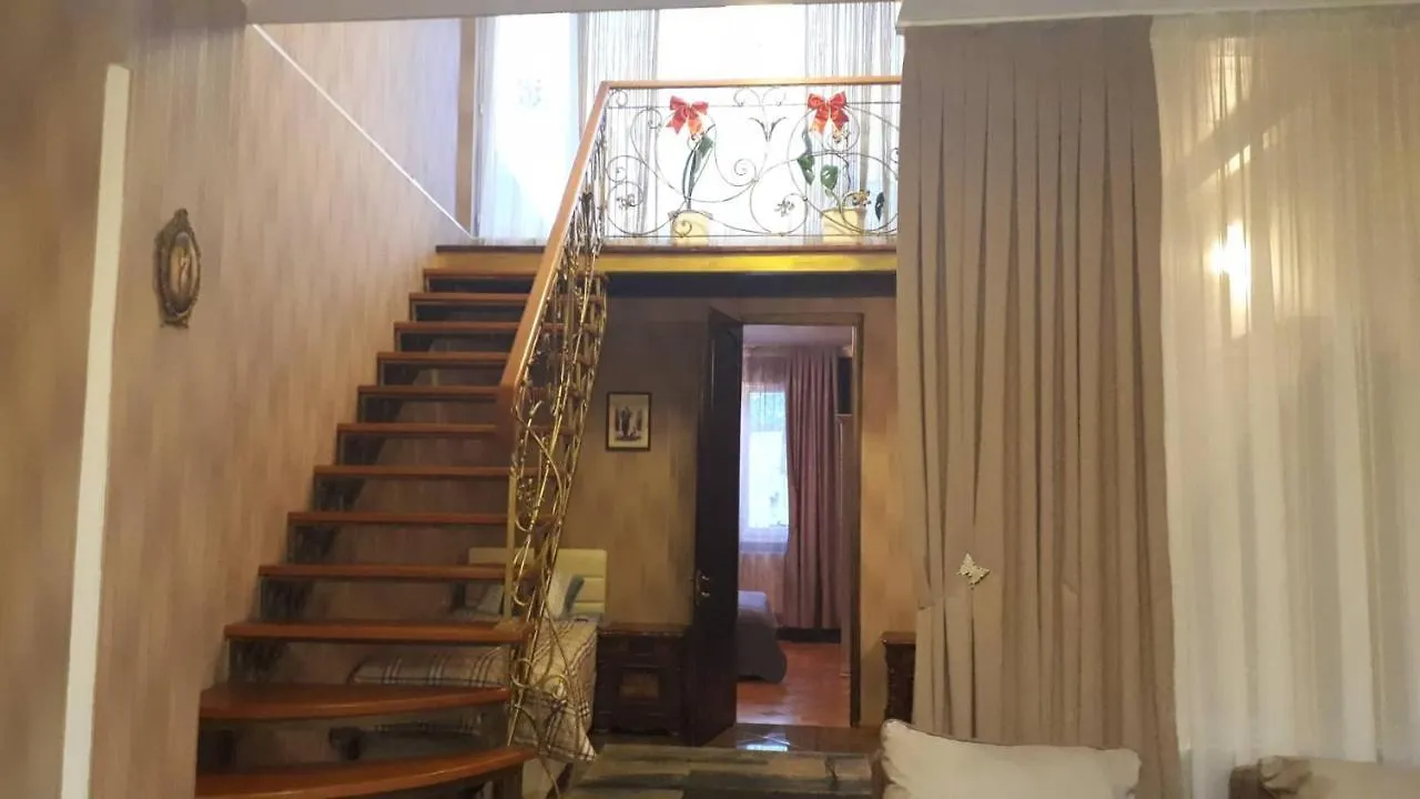 Apartment On Nikoloz Gotsitidze Str 22 Tbilisi